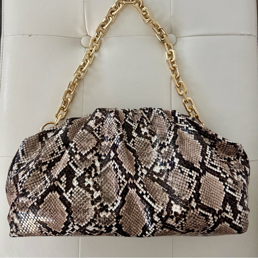 Python dumpling chain bag